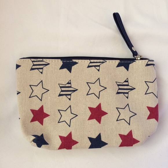 💙Cute Multi-Color Stars Cosmetic Bag💙 - Picture 3 of 10